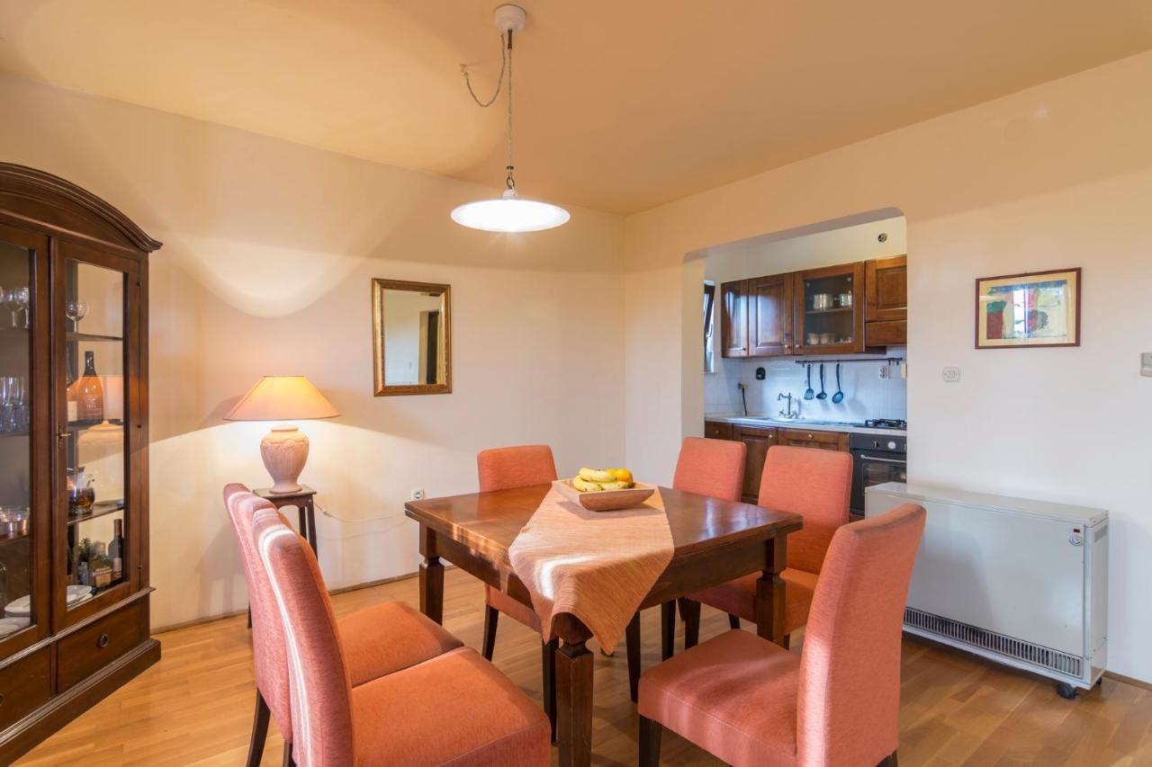 Apartments Emil 769 파자나 외부 사진
